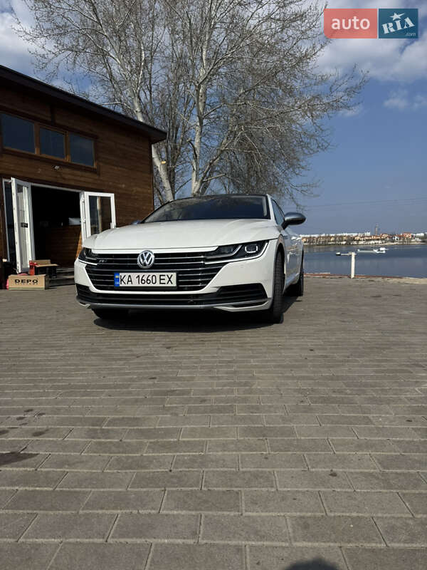 Ліфтбек Volkswagen Arteon 2019 в Києві