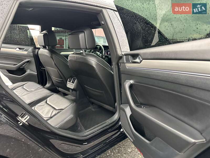 Ліфтбек Volkswagen Arteon 2017 в Києві