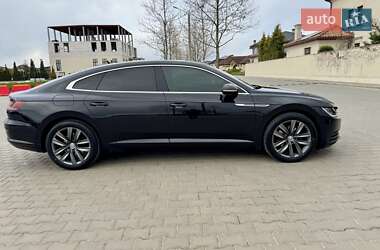 Лифтбек Volkswagen Arteon 2017 в 