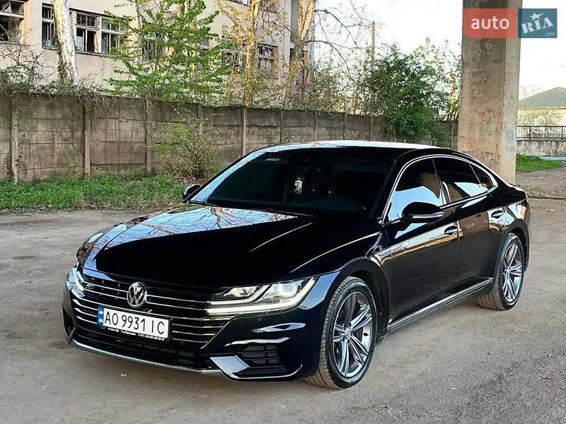 Лифтбек Volkswagen Arteon 2018 в 