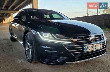 Лифтбек Volkswagen Arteon 2018 в 