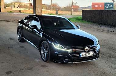 Лифтбек Volkswagen Arteon 2018 в 