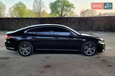 Лифтбек Volkswagen Arteon 2018 в 