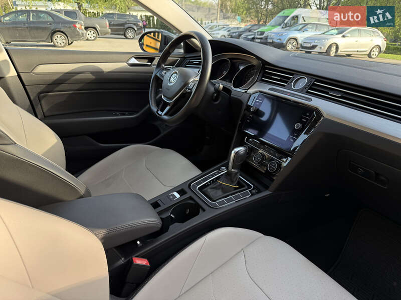 Ліфтбек Volkswagen Arteon 2019 в Києві