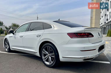 Ліфтбек Volkswagen Arteon 2018 в 
