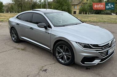 Лифтбек Volkswagen Arteon 2018 в Кривом Роге