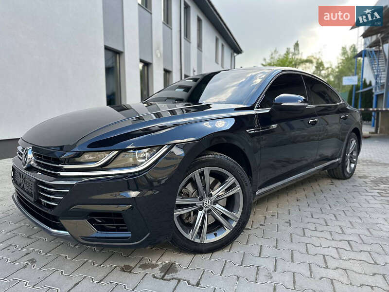 Ліфтбек Volkswagen Arteon 2018 в Івано-Франківську