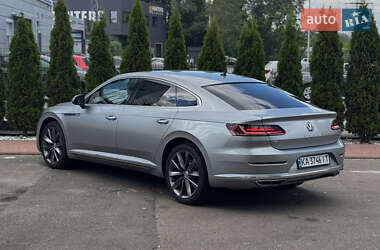 Лифтбек Volkswagen Arteon 2017 в 