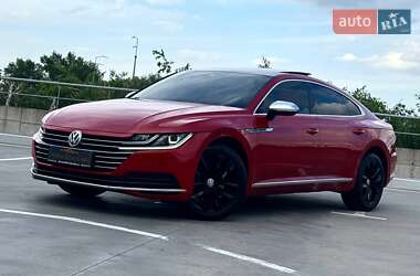 Лифтбек Volkswagen Arteon 2019 в Киеве