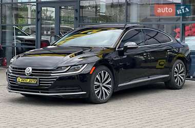 Лифтбек Volkswagen Arteon 2018 в 