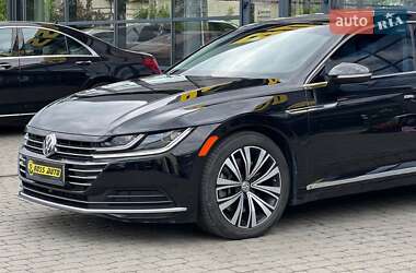 Лифтбек Volkswagen Arteon 2018 в 