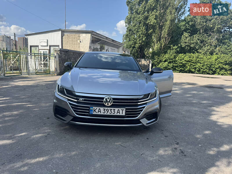 Лифтбек Volkswagen Arteon 2019 в Киеве