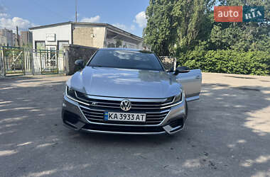 Лифтбек Volkswagen Arteon 2019 в 