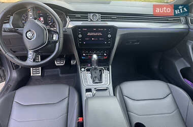 Лифтбек Volkswagen Arteon 2019 в 