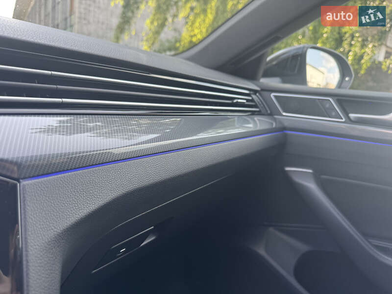 Лифтбек Volkswagen Arteon 2019 в Киеве