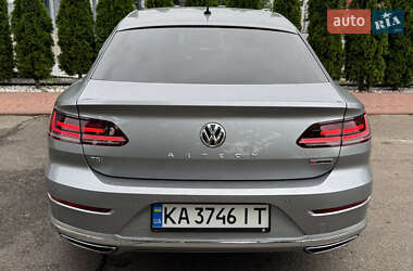 Лифтбек Volkswagen Arteon 2017 в 