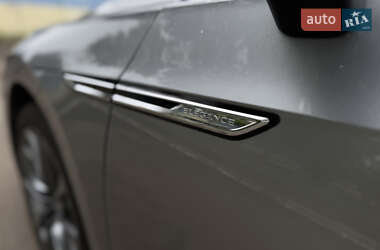 Лифтбек Volkswagen Arteon 2017 в 