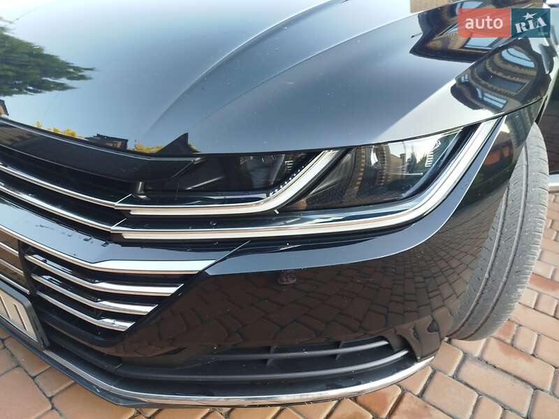 Лифтбек Volkswagen Arteon 2020 в Киеве