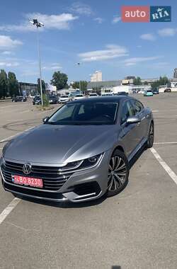 Лифтбек Volkswagen Arteon 2020 в Киеве