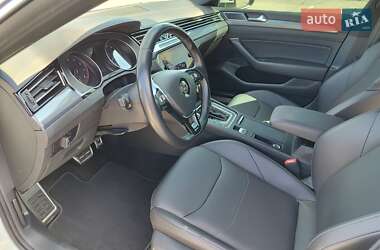 Лифтбек Volkswagen Arteon 2019 в 