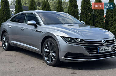 Лифтбек Volkswagen Arteon 2017 в 