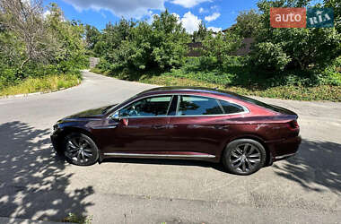 Лифтбек Volkswagen Arteon 2018 в Киеве