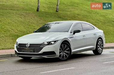 Ліфтбек Volkswagen Arteon 2017 в Києві