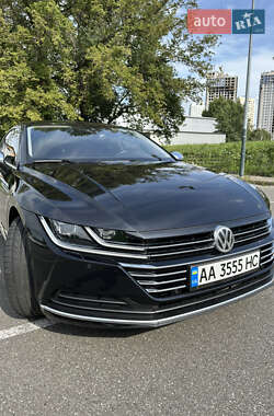 Ліфтбек Volkswagen Arteon 2017 в Києві