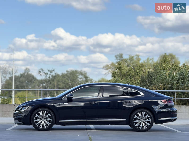Лифтбек Volkswagen Arteon 2020 в Киеве