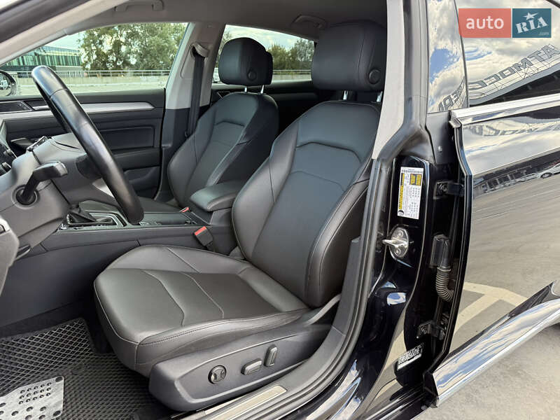 Лифтбек Volkswagen Arteon 2020 в Киеве