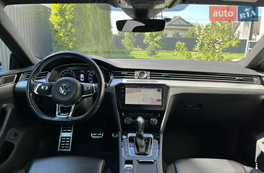 Лифтбек Volkswagen Arteon 2017 в 