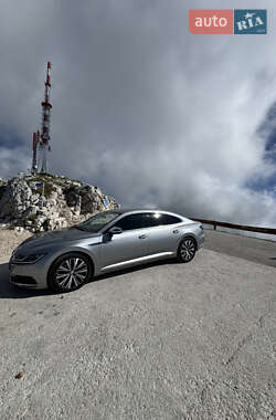 Лифтбек Volkswagen Arteon 2018 в Киеве