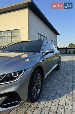 Универсал Volkswagen Arteon 2024 в 