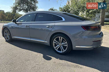 Лифтбек Volkswagen Arteon 2022 в 