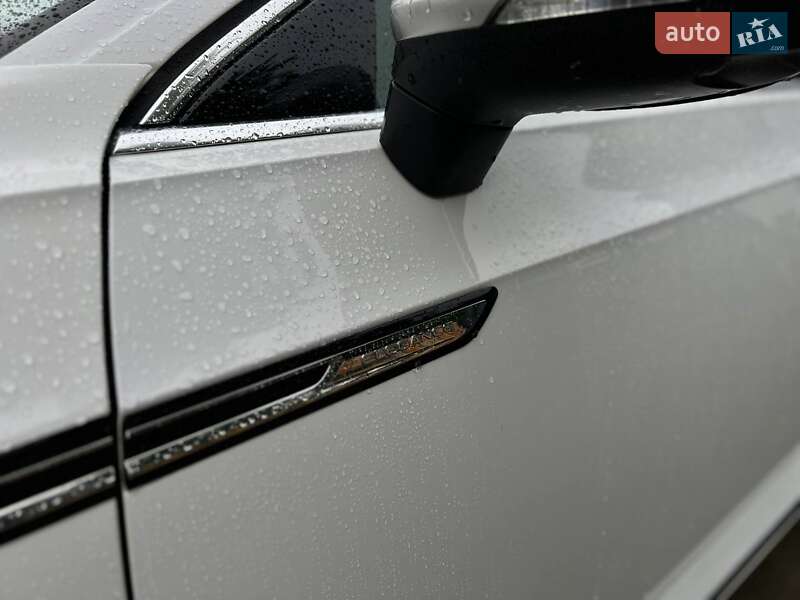 Лифтбек Volkswagen Arteon 2021 в Львове