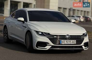 Лифтбек Volkswagen Arteon 2020 в 