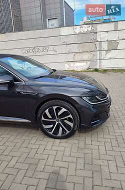 Лифтбек Volkswagen Arteon 2024 в 