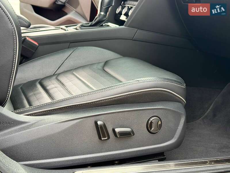 Лифтбек Volkswagen Arteon 2019 в Киеве фото 26 Лифтбек Volkswagen Arteon 2019 в Киеве