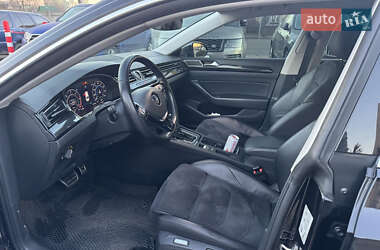 Ліфтбек Volkswagen Arteon 2019 в  фото 19 Ліфтбек Volkswagen Arteon 2019 в