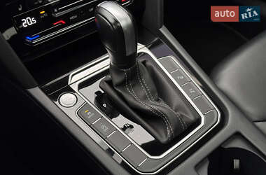 Лифтбек Volkswagen Arteon 2022 в 