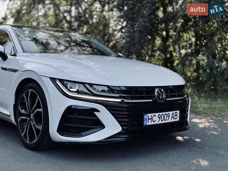 Лифтбек Volkswagen Arteon 2018 в Львове