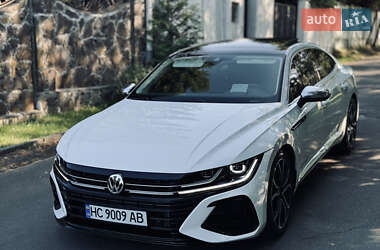 Лифтбек Volkswagen Arteon 2018 в 