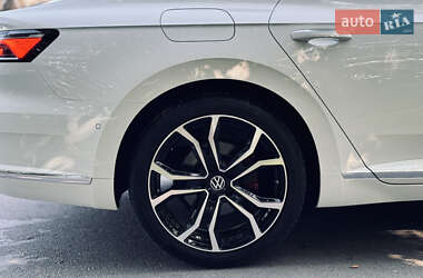 Лифтбек Volkswagen Arteon 2018 в 