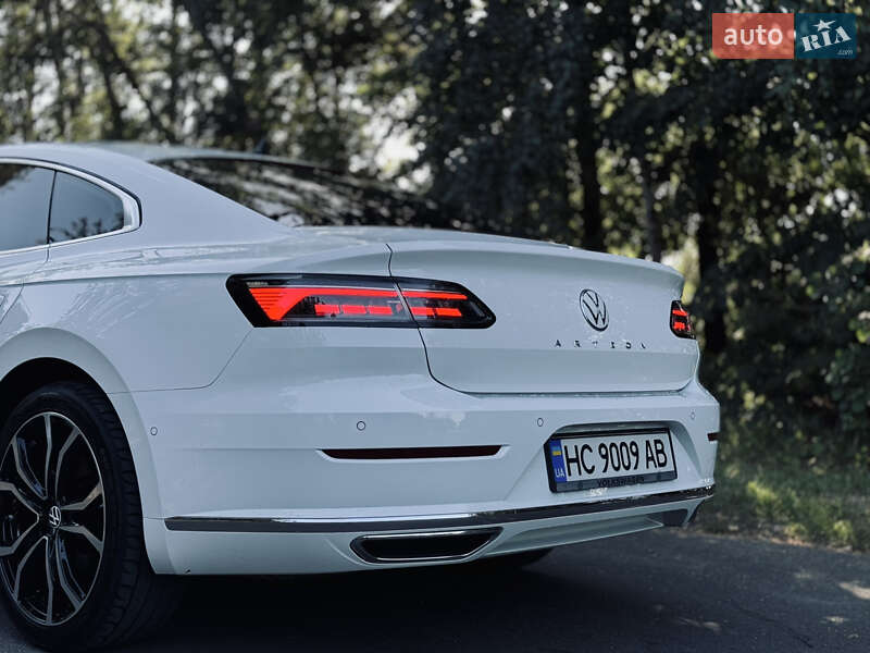 Лифтбек Volkswagen Arteon 2018 в Львове