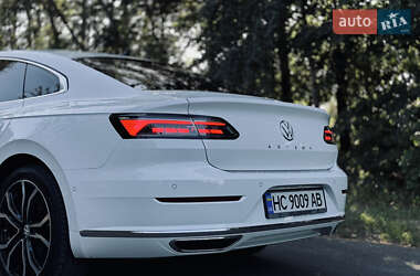 Лифтбек Volkswagen Arteon 2018 в 