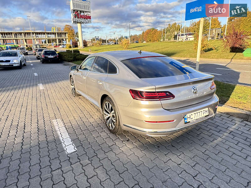 Лифтбек Volkswagen Arteon 2018 в Львове