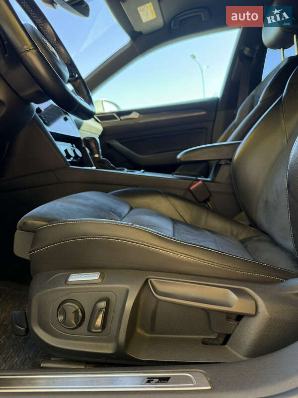 Ліфтбек Volkswagen Arteon 2017 в Тернополі