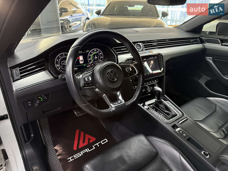 Ліфтбек Volkswagen Arteon 2017 в Одесі фото 20 Ліфтбек Volkswagen Arteon 2017 в Одесі