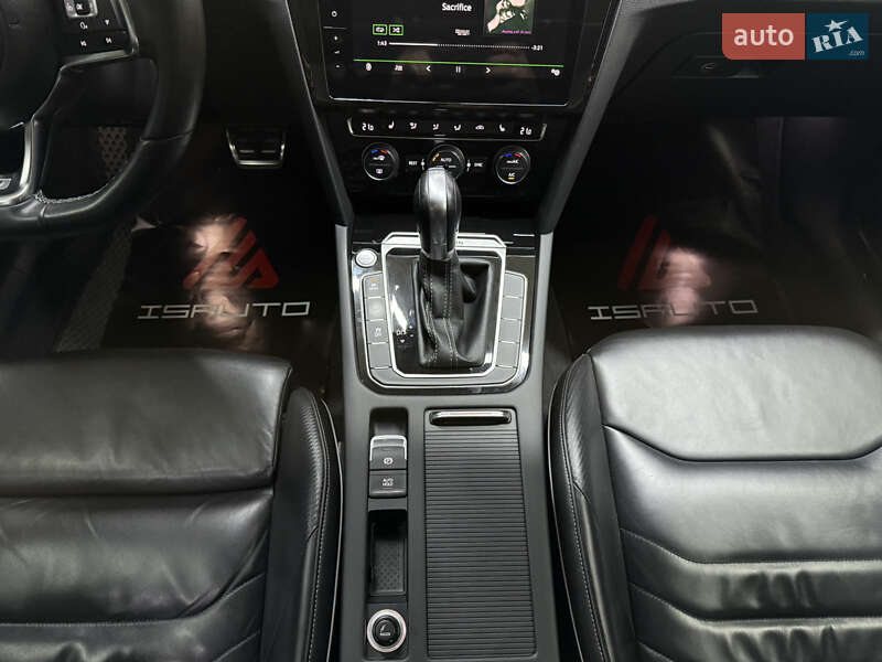 Ліфтбек Volkswagen Arteon 2017 в Одесі фото 27 Ліфтбек Volkswagen Arteon 2017 в Одесі