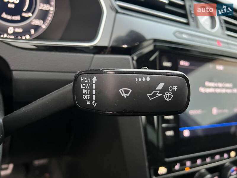 Лифтбек Volkswagen Arteon 2018 в Львове